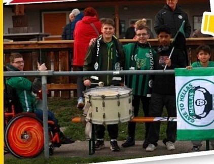 Die Mitglieder vom Fanclub Gate To Hellas